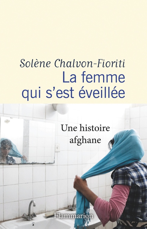 Couverture ebook de La femme qui s'est éveillée, de Solène Chalvon-Fioriti