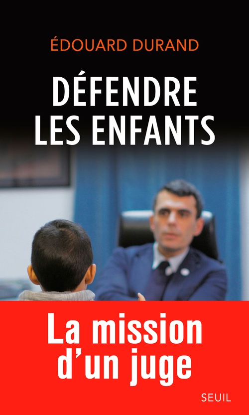 Couverture ebook de Défendre les enfants, de
