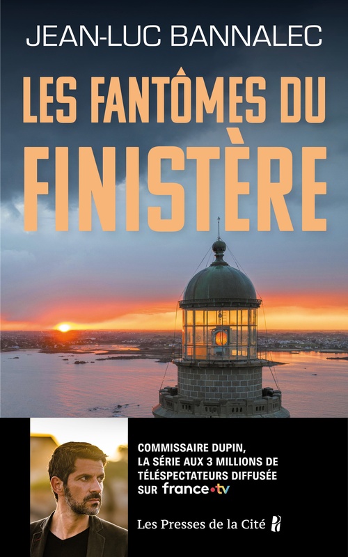 ebook cover of Les Fantômes du Finistère, by Jean-Luc Bannalec