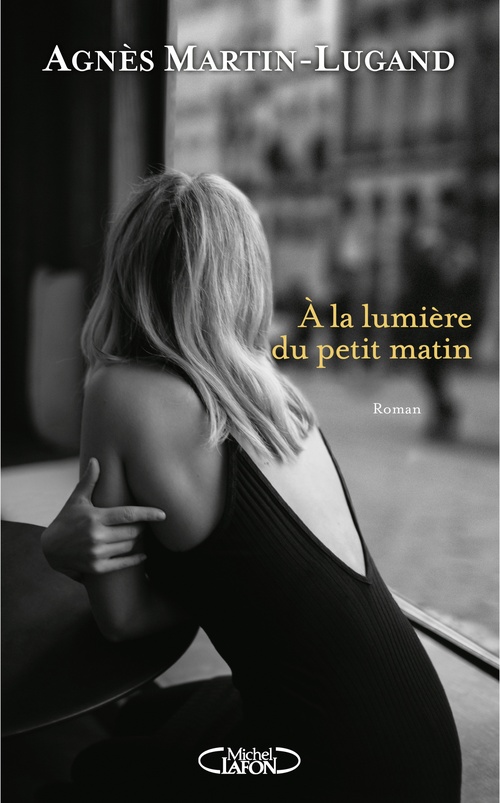 Couverture ebook de A la lumière du petit matin, de Agnès Martin-Lugand