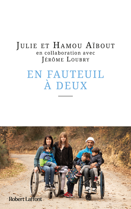 ebook cover of En fauteuil à deux, by Hamou Aibout, Julie Aibout