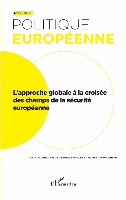 ebook cover of L'approche globale à la croisée des champs de la sécurité européenne, by Revue politique européenne