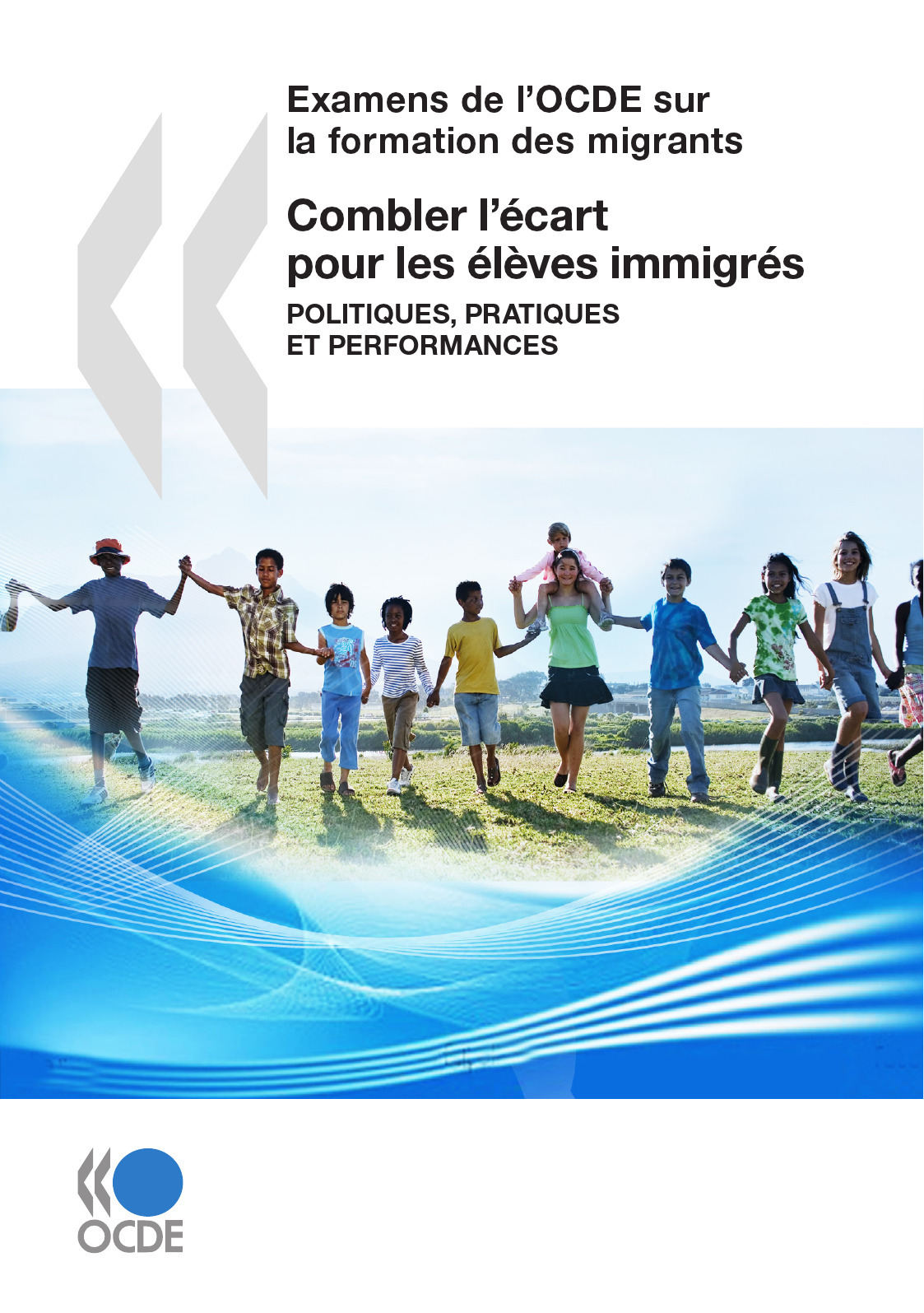 ebook cover of Combler l´écart pour les élèves immigrés, by Collectif