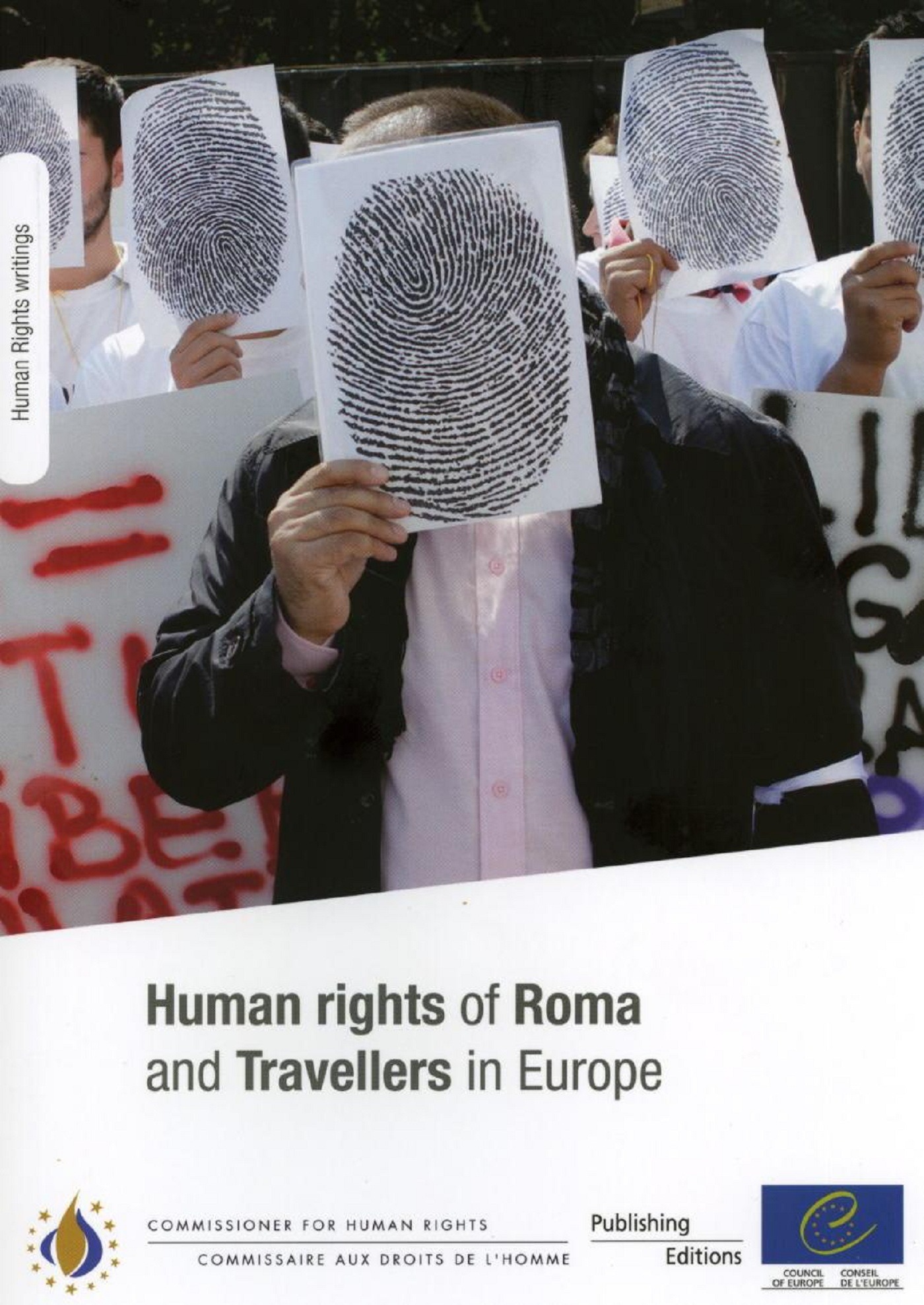 Couverture ebook de Human Rights of Roma and Travellers in Europe, de Collectif