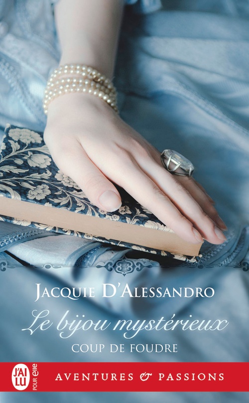 ebook cover of Coup de foudre (Tome 2) - Le bijou mystérieux, by Jacquie D'alessandro, Elisabeth Clarens