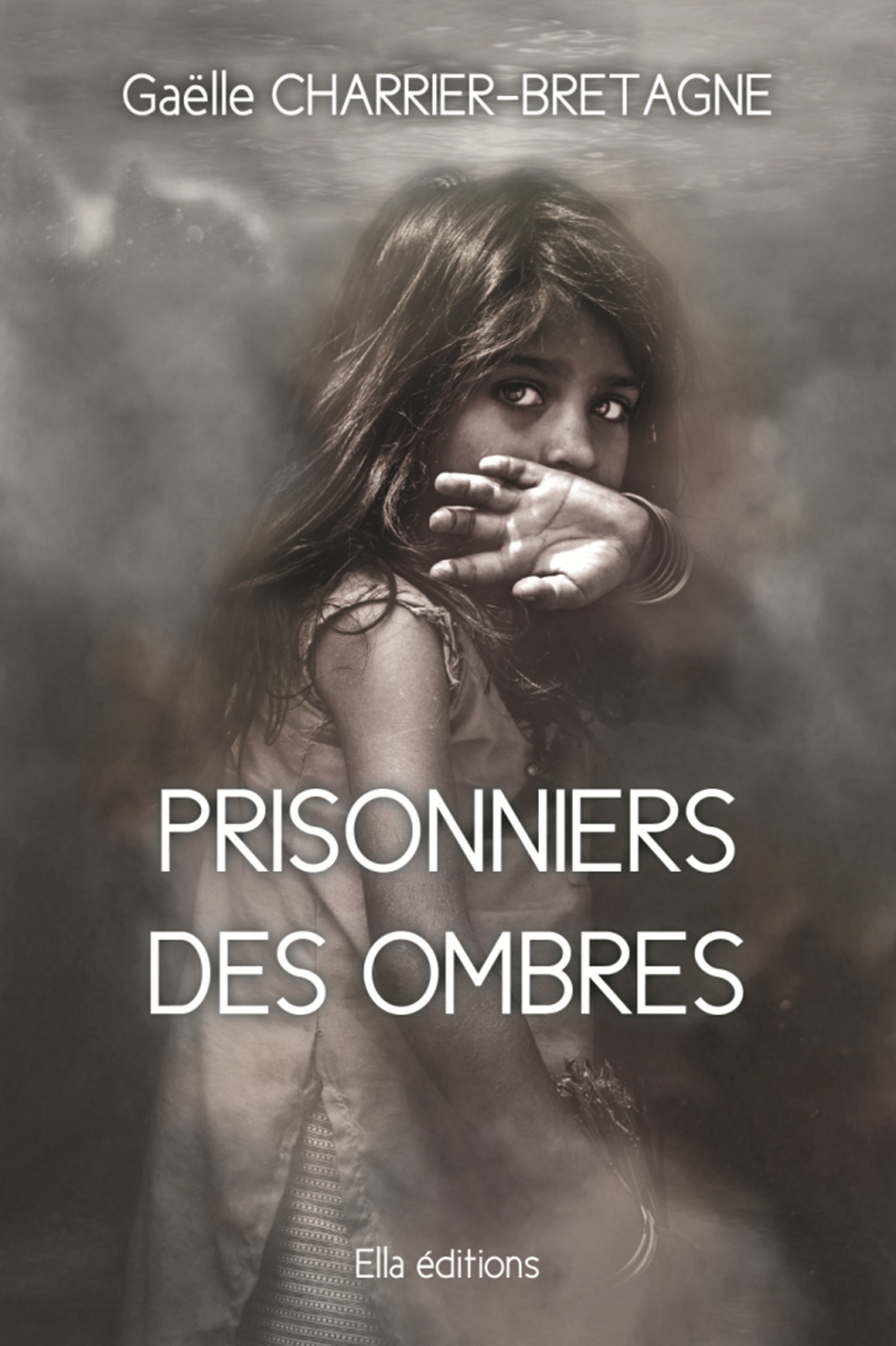ebook cover of Prisonniers des ombres, by Gaëlle Charrier-bretagne