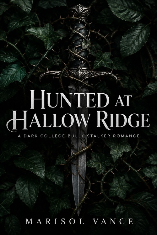 Couverture ebook de Hunted at Hallow Ridge, de Marisol Vance