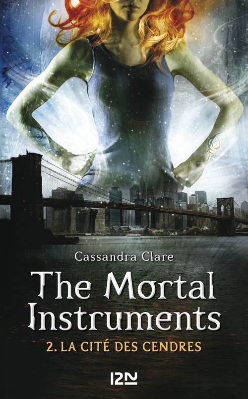 ebook cover of The Mortal Instruments - tome 2 La cité des cendres, by Cassandra Clare