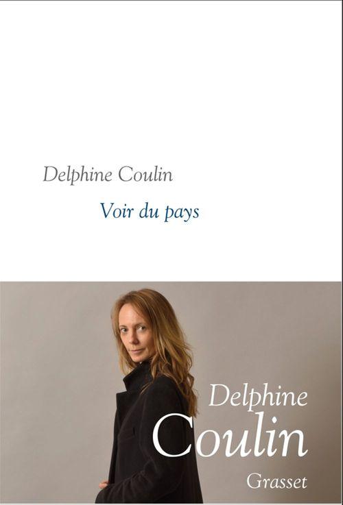 Couverture ebook de Voir du pays, de Delphine Coulin