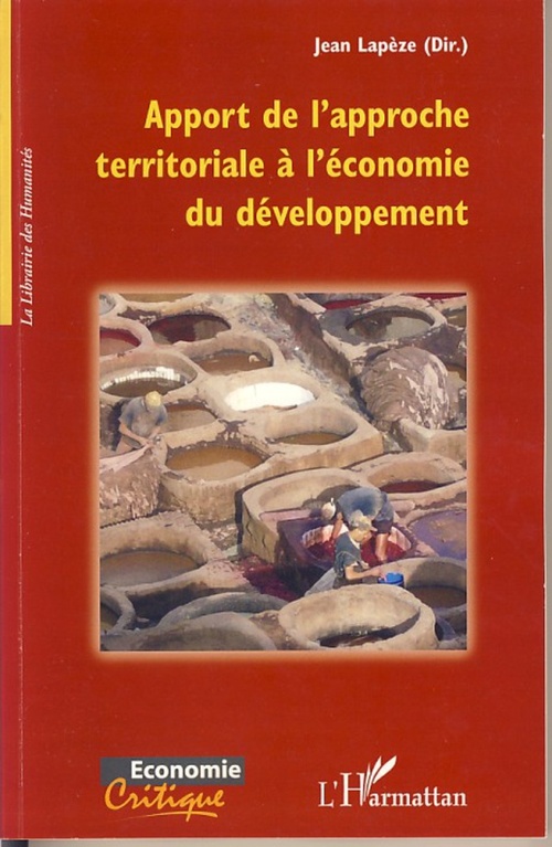 ebook cover of Apport de l'approche territoriale à l'économie du développem, by Jean Lapèze