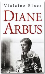 Couverture ebook de Diane Arbus, de Violaine Binet
