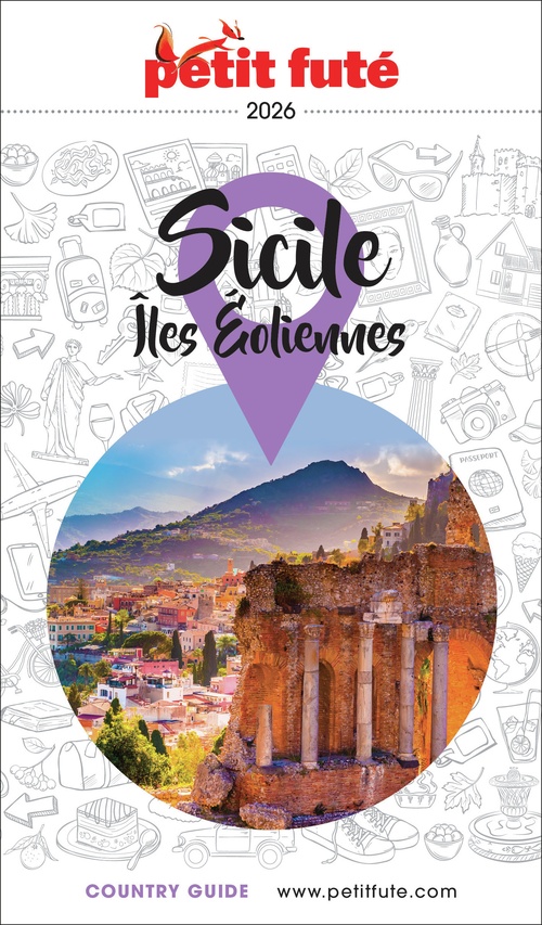 ebook cover of Guide Sicile 2026 Petit Futé: Îles Eoliennes, by Dominique Auzias, Jean-Paul Labourdette