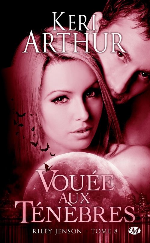 Couverture ebook de Riley Jenson, T8 : Vouée aux ténèbres, de Keri Arthur