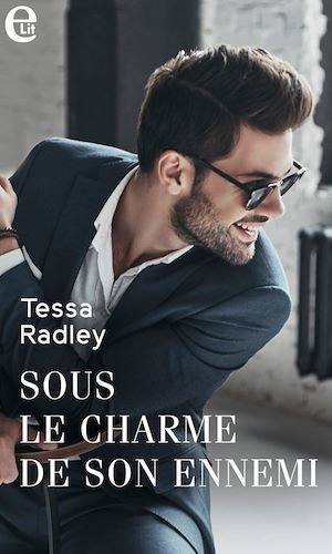 Couverture ebook de Sous le charme de son ennemi, de Catherine Mann