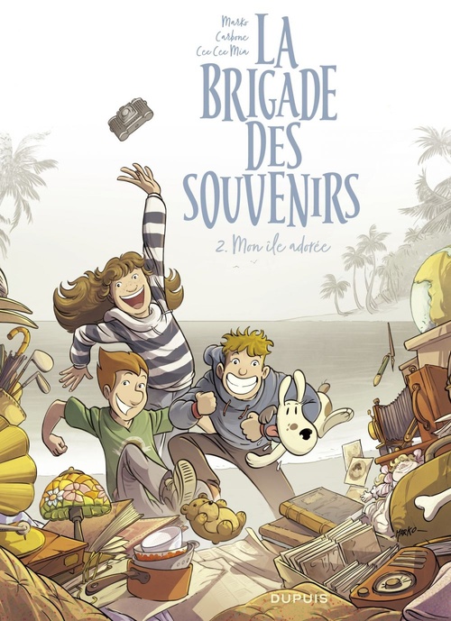 ebook cover of La brigade des souvenirs - Tome 2 - Mon île adorée, by Carbone, Mia Cee Cee, Marko