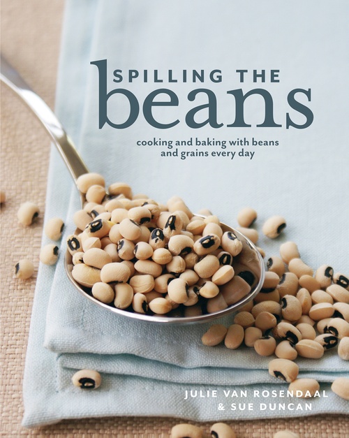 Couverture ebook de Spilling the Beans, de Julie Van Rosendaal