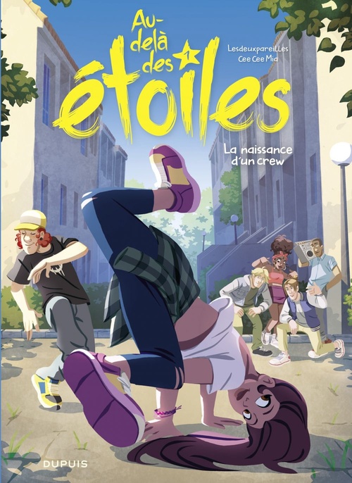 Couverture ebook de Au-delà des étoiles - Tome 1 - La naissance d'un crew, de Cee Cee Mia, Lesdeuxpareilles
