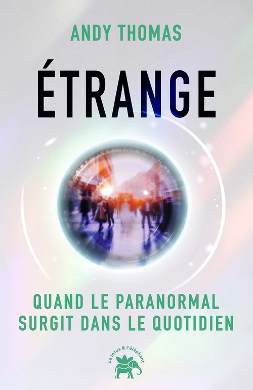 ebook cover of Étrange, by Andy Thomas