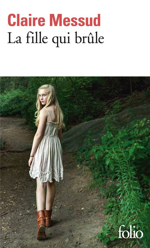 Couverture ebook de La fille qui brûle, de Claire Messud