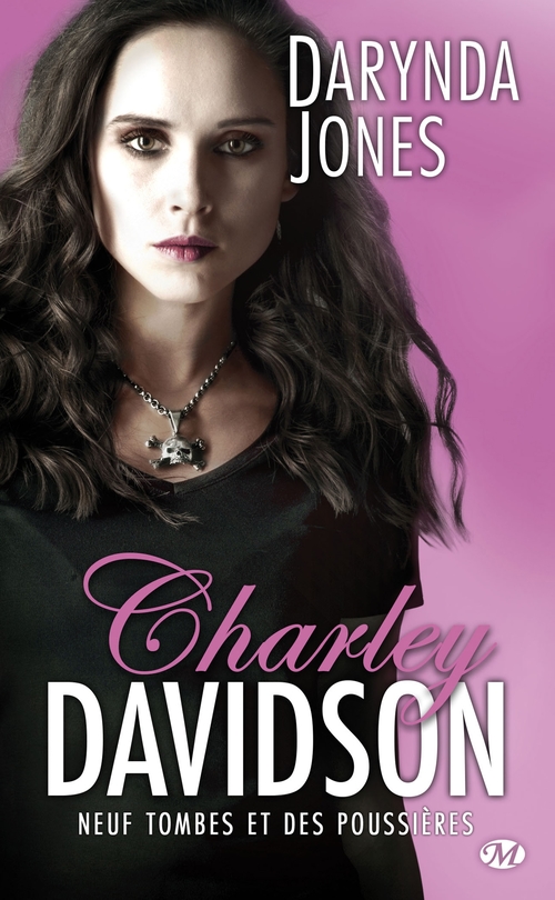 ebook cover of Charley Davidson, T9 : Neuf tombes et des poussières, by Darynda Jones