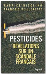 ebook cover of Pesticides, by Fabrice Nicolino, François Veillerette