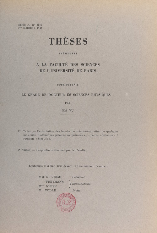Couverture ebook de Perturbation des bandes de rotation-vibration de quelques molécules diatomiques polaires comprimées et "paires orbitantes" à rotation "bloquée", de Hai Vu